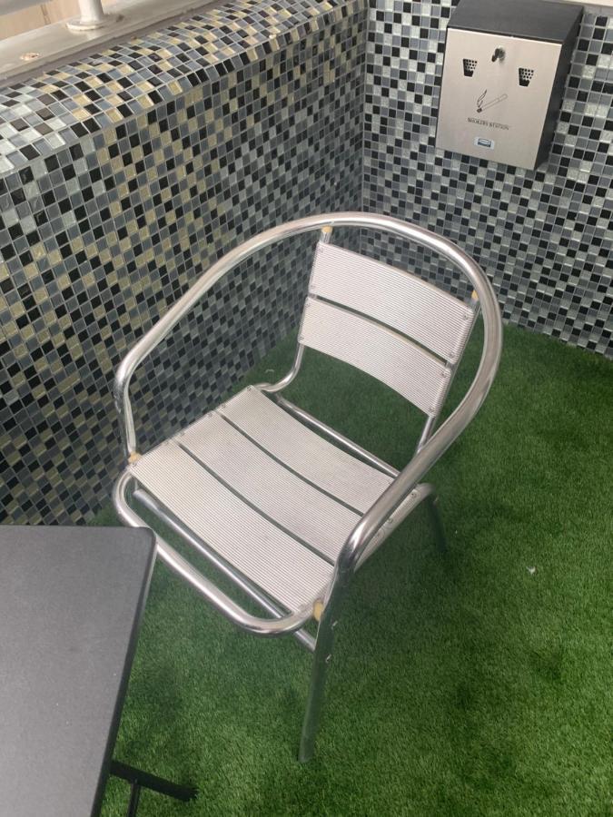 Luxury Panoramic Balcony Swindon Central Bagian luar foto